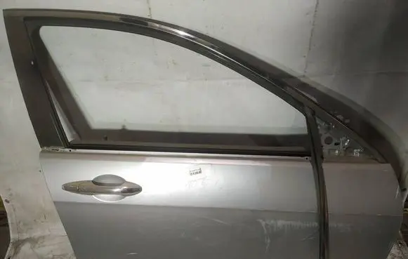 Honda Accord Front door pilkos