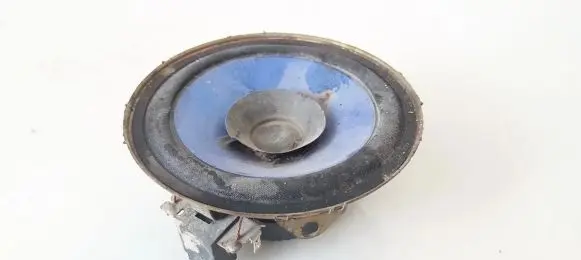 Volkswagen Golf III Front door speaker