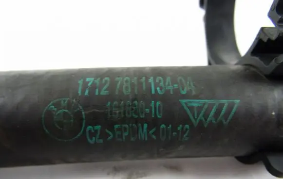 BMW X3 F25 Engine coolant pipe/hose 16188010
