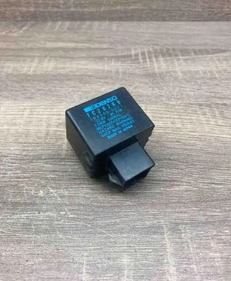 Toyota Carina T190 Other relay 1665000071 FC262KB