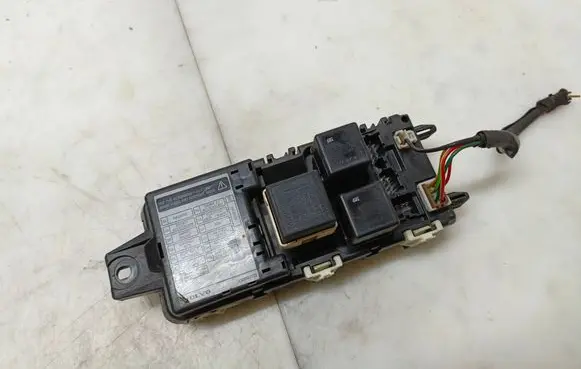 Fuse box set