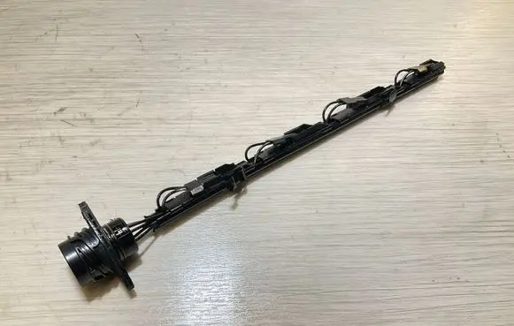 Skoda Octavia Mk2 (1Z) Fuel injector wires 038971803