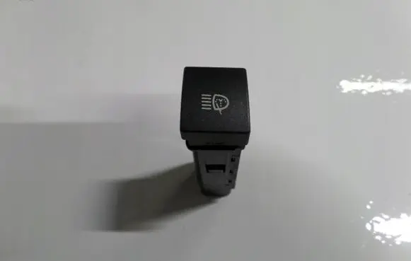 KIA Sorento Tailgate/trunk/boot open switch 621W05010LAMP