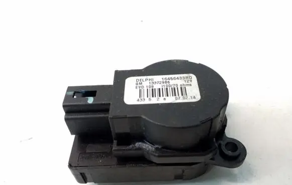 Chevrolet Volt I Air flap motor/actuator 13372986