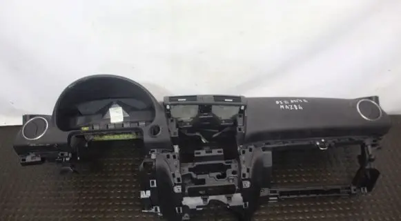Mazda 6 Dashboard