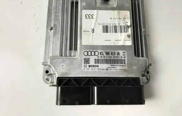 Audi A6 S6 C6 4F Engine control unit/module 03L906022FG 03L906019AH