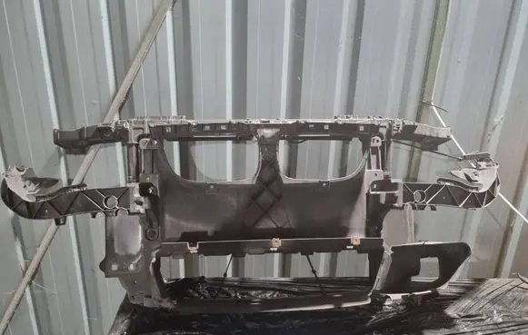 BMW 1 E81 E87 Radiator support slam panel 7193748
