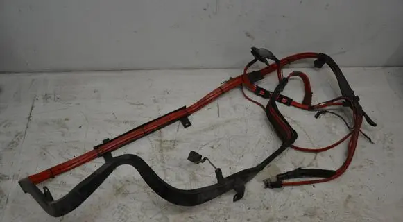 BMW 7 F01 F02 F03 F04 Positive cable (battery) 9150978 915097803 9150970