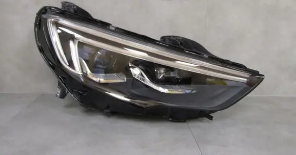 Opel Insignia B Headlight/headlamp 39165282
