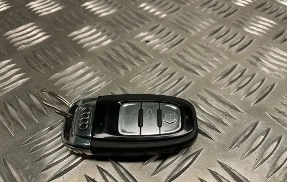 Audi A7 S7 4G Ignition key/card 4H0959754DD