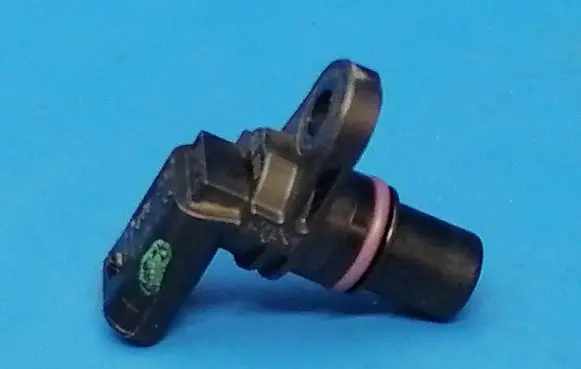 Audi A3 S3 8V Camshaft position sensor 04C907601