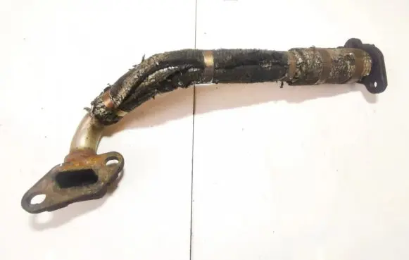 Honda CR-V EGR valve line/pipe/hose