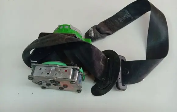 Citroen C4 II Front seatbelt 96871490XX