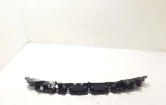 Audi Q8 Rear bumper mounting bracket 4M8807458