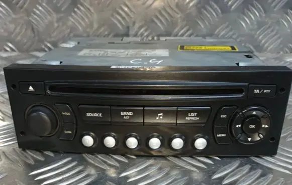 Citroen C4 I Radio/GPS head unit trim 9659139677 RD4N2MP301