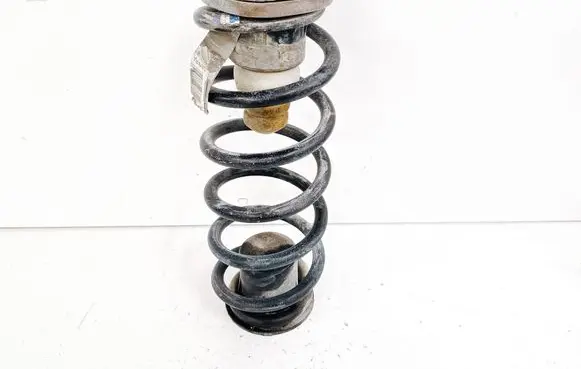Chrysler Town & Country V Rear coil spring 04670589AA