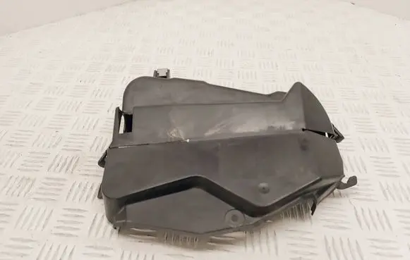 Renault Kadjar Timing belt guard (cover) 135630596R