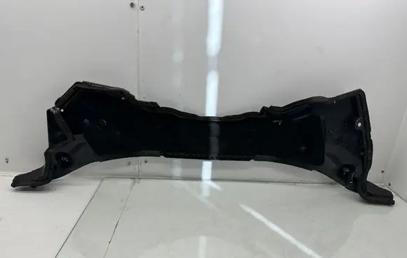 Other engine bay part
