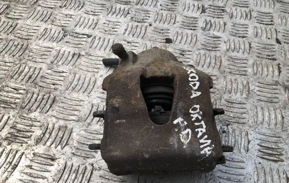 Skoda Octavia Mk2 (1Z) Front brake caliper