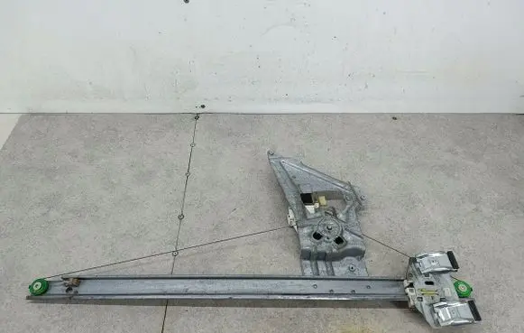 Volkswagen Crafter Front door window regulator with motor A9067200046