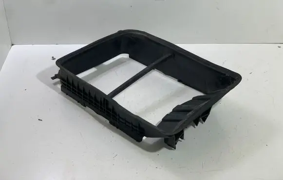 Renault Espace V (RFC) Intercooler air guide/duct channel T000015584S 1000015584S