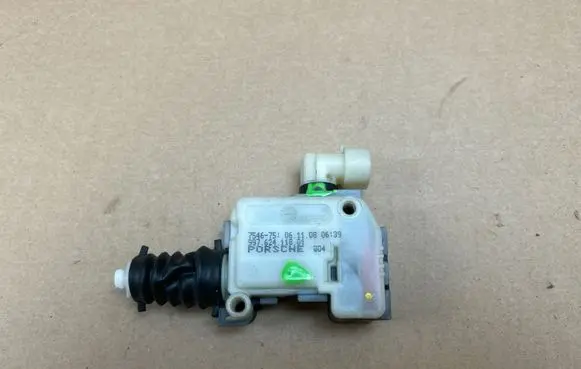 Porsche 911 997 Tailgate boot lock/latch motor 99762411801