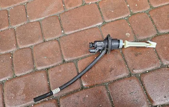 Opel Combo E Clutch slave cylinder 9674259380