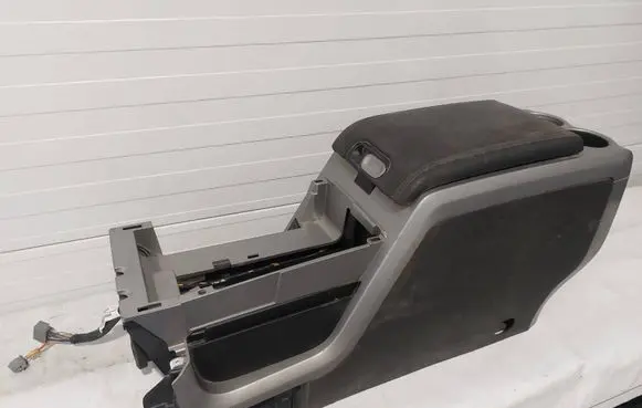 Ford F150 Center console BL3T14B079AC 9L3Z15045A36AG