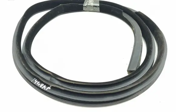 Land Rover Range Rover L405 Front door rubber seal