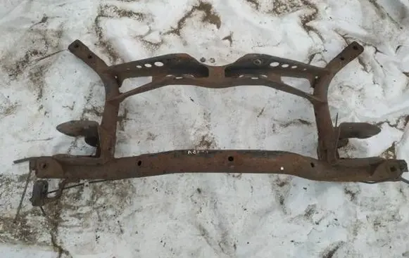 Volkswagen Jetta V Rear subframe 