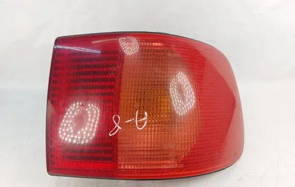 Audi A6 S6 C4 4A Rear/tail lights 4A9945096 138008