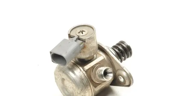 BMW 2 F22 F23 In-tank fuel pump 7610761