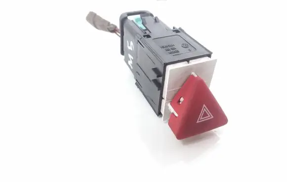 Volkswagen PASSAT B6 Hazard light switch 3C0953509