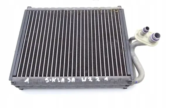 Mercedes-Benz S AMG W221 A/C cooling radiator (condenser) A2218300158