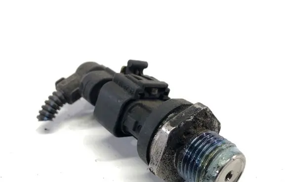 Suzuki Swift I Fuel pressure sensor 0281002706