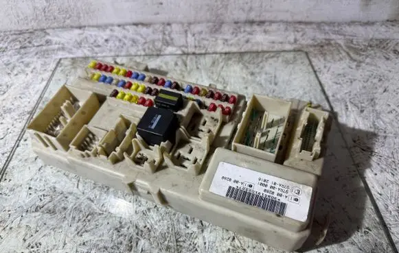 Ford Focus C-MAX Fuse module 4M5T14A073DF 3M5T14014 4M5T14A073