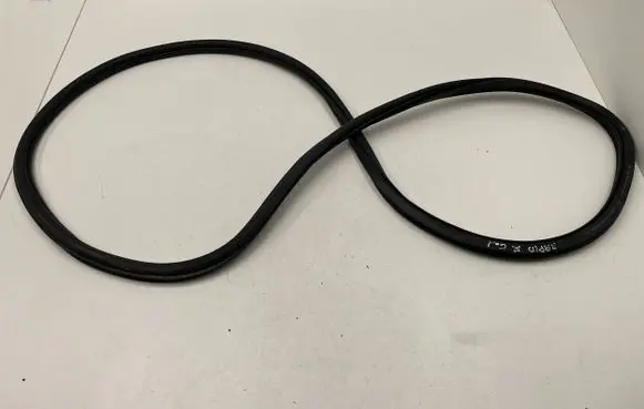 Rubber seal rear door