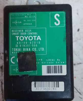 Toyota Auris 150 Door central lock control unit/module 8974002010 61B301000 301F9600780