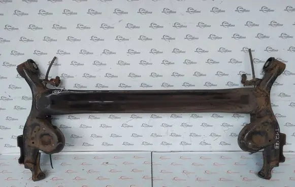 Nissan Qashqai Rear beam 