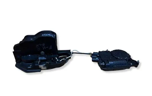 BMW 5 F10 F11 Front door lock 7185692 A053702 4152309800