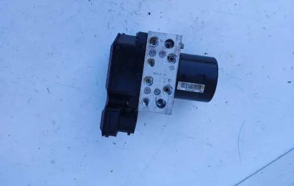Opel Insignia A ABS Pump 13332549 16817014 16312214