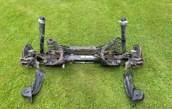 Volkswagen Arteon Rear axle beam 5Q0505235J 3Q0512009AT 3Q0511115