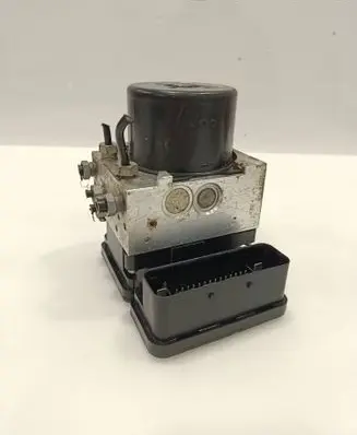 Volvo XC70 ABS Pump 30681619 10061336881 10092604053