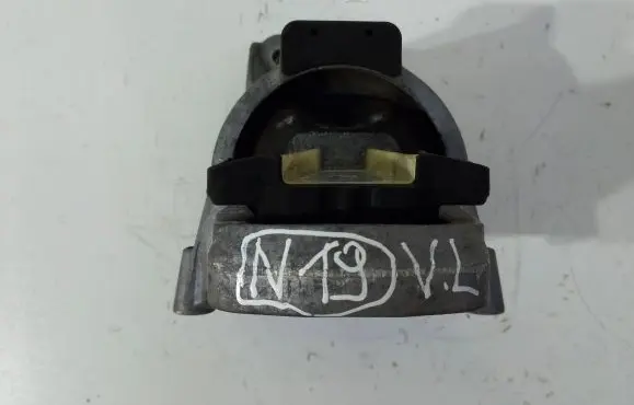Audi A4 S4 B9 Engine mount bracket 8W0199371CP