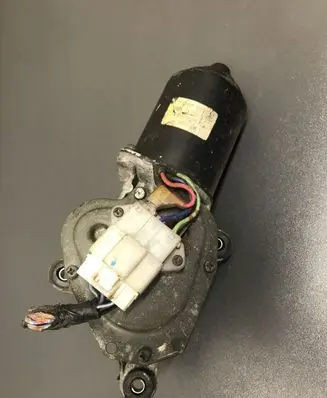 Nissan Navara D40 Wiper motor