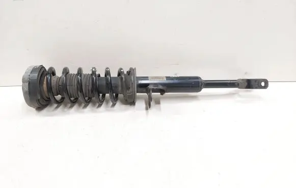 Front shock absorber with coil spring