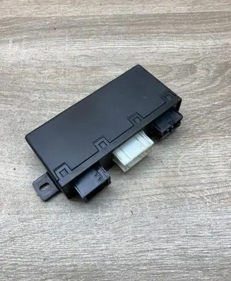 BMW 5 E39 Wing mirror control module 6904245 6904255 689667