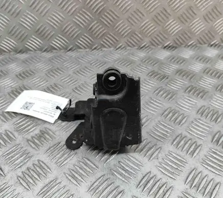 Mercedes-Benz Vito Viano W447 ABS pump bracket A0004314140