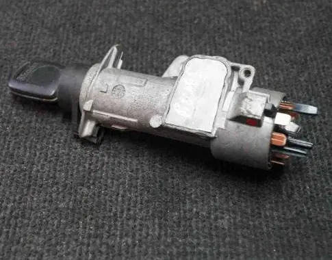 Skoda Roomster (5J) Ignition lock 4B0905849 4B0905851C