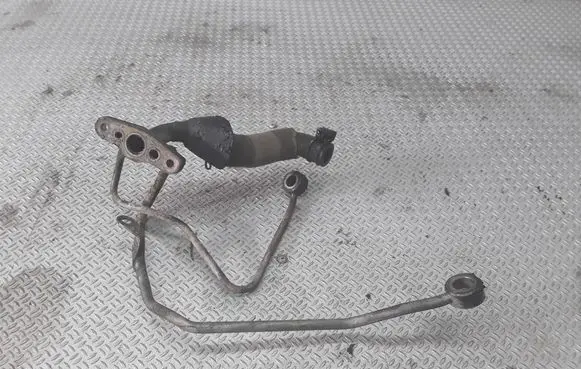 Nissan Almera Tino Turbo turbocharger oiling pipe/hose